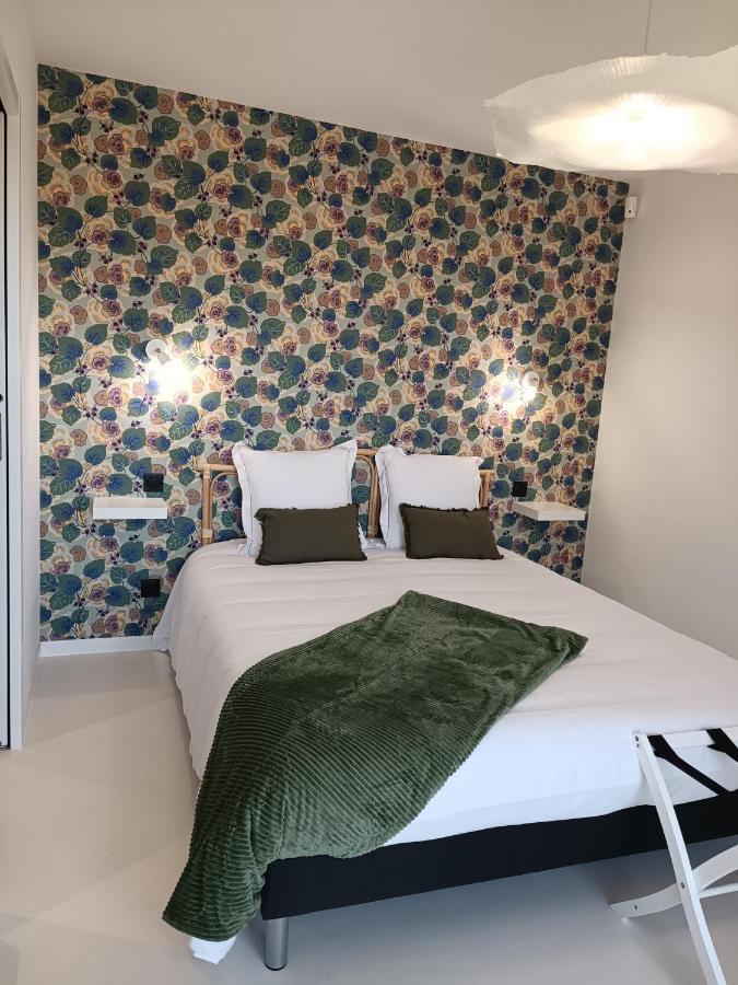 Maison Bailly Ducey-Les Cheris Bagian luar foto