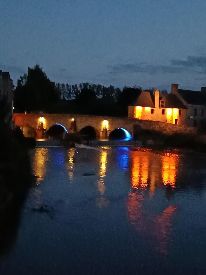 Maison Bailly Ducey-Les Cheris Bagian luar foto
